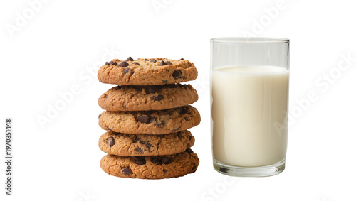 Foto Stacked chocolate chip cookies beside a tall glass of cold milk