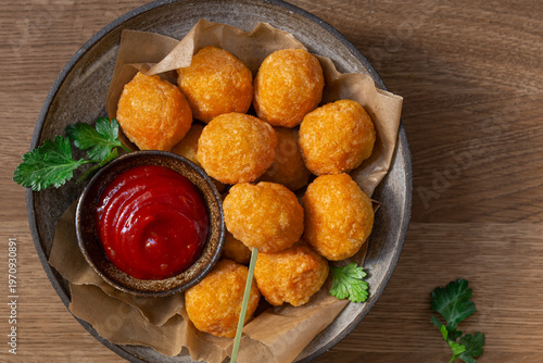 Fried cheese balls