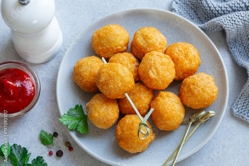 Fried cheese balls