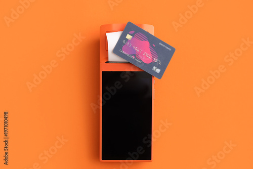 Payment terminal with credi...