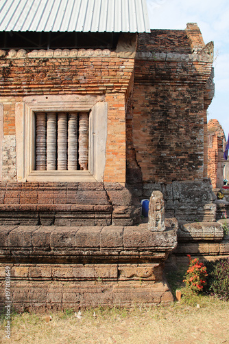 Tablou pe pânză ruined ancient khmer hindu and buddhist temple (phnom chisor) in the takeo provi