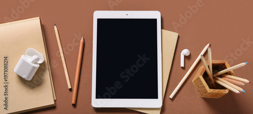 Tablet computer, notebooks,...