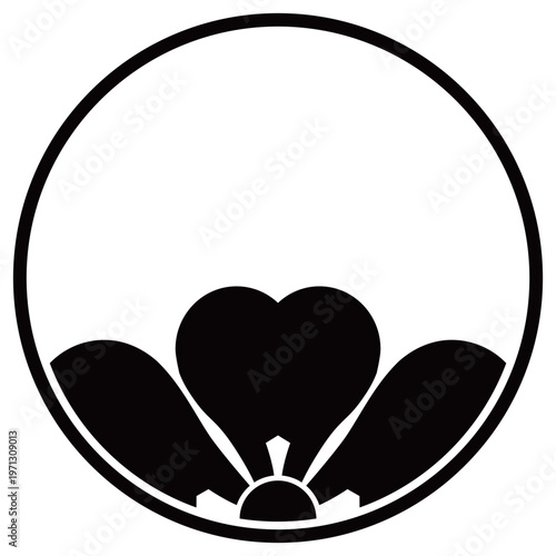 家紋です。糸輪に覗き片喰といいます。