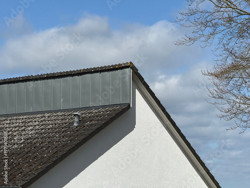 Architekturelement Dachform - asymmetrisches Satteldach