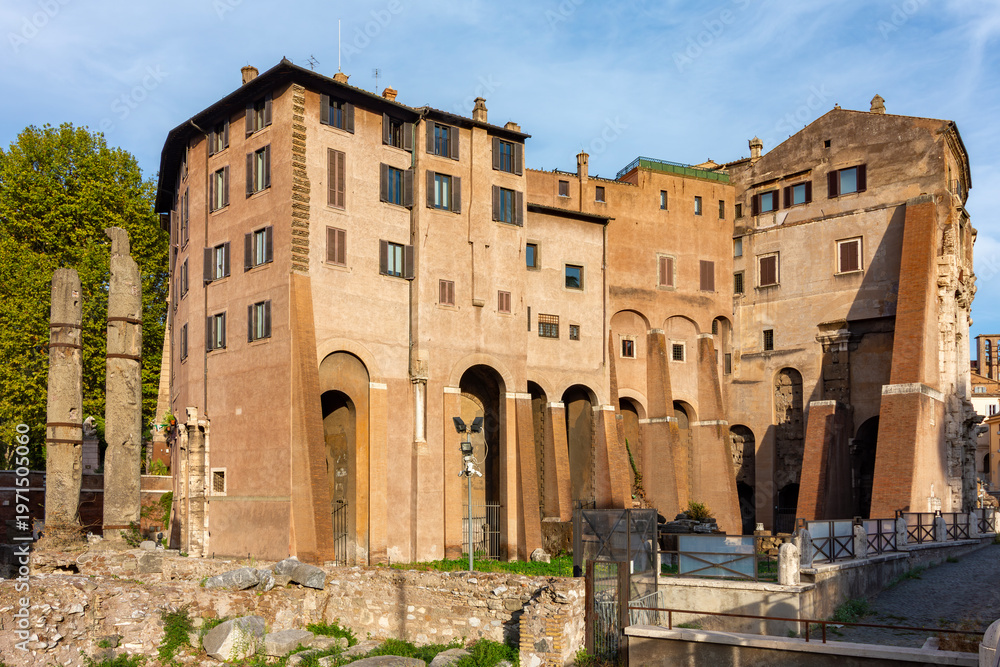 Obraz premium Ancient theater of Marcellus in Rome, Italy