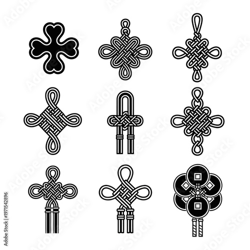 Chinese Knots Collection: Lucky Charms, Ornaments & Feng Shui Symbols