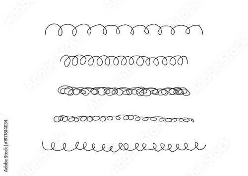 いろいろな種類のぐるぐるした手描きのラインセット1（黒）