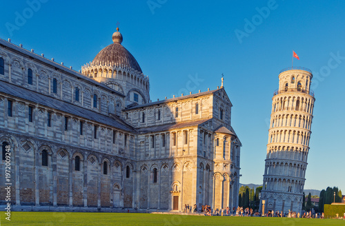 Obraz na plátně The Famous Leaning Tower of Pisa and Pisa Cathedral (Duomo) at Sunset, Piazza de