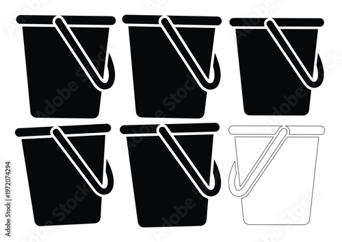 シンプルなバケツのベクターイラストセット、清掃用品やガーデニング、水汲み作業に使える黒と白のミニマルなアイコン素材、日用品のコレクション