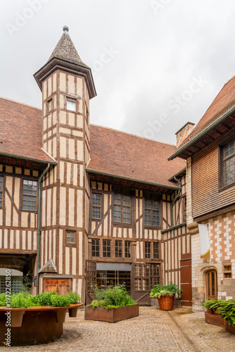 Wallpaper Mural Troyes in France Torontodigital.ca