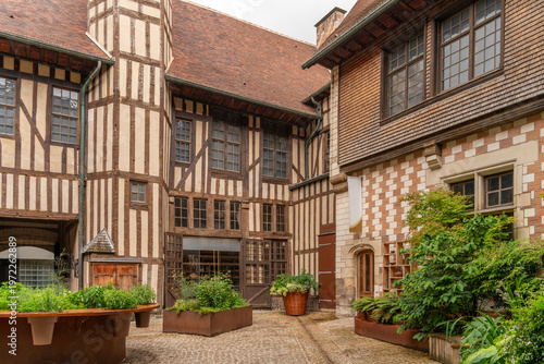 Wallpaper Mural Troyes in France Torontodigital.ca