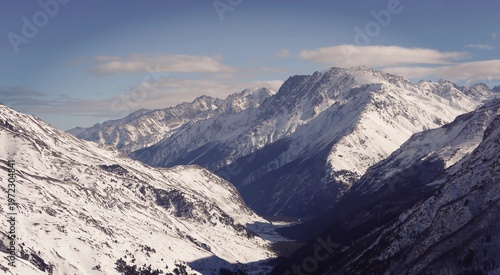 Tableau sur toile Snowy mountains. The picks of the Caucasus. Elbrus