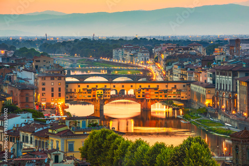Photos Florence, Tuscany, Italy. Ponte Vecchio and Arno River at evening