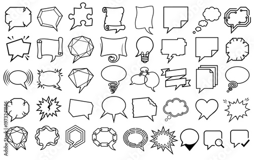 Modern Speech Bubble Icon Set – Chat, Message, Comment and Communication Symbols, Minimal Vector Collection for Social Media, Messaging Apps, Dialogue UI Design, Conversation Elements Pack