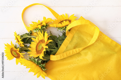 Eco bag with beautiful sunf...