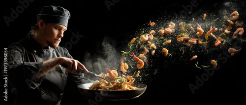 Obraz  z motywem Chef skillfully tossing shrimp and vegetables in a dark kitchen