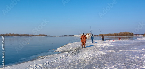 Photos frozen Yenisei,partially covered with ice