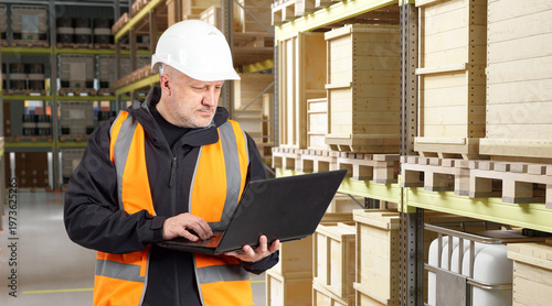 Warehouse management, worke...