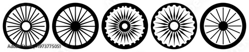 Foto Ashoka chakra wheels set representing dharma and indian national symbols in blac
