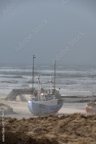 Scenes from the storm Dave hitting the Danish west coast around Løkken on 5 April 2026.
