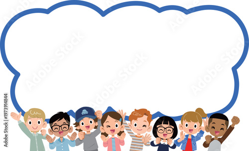 多国籍、多人数の元気な8人の子どもたちの上半身と吹き出し