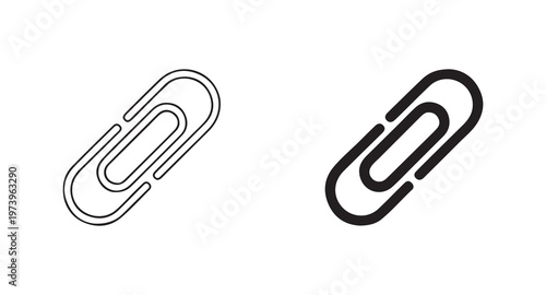 Duo of chain link symbols featuring different line thickness for versatile graphic designs