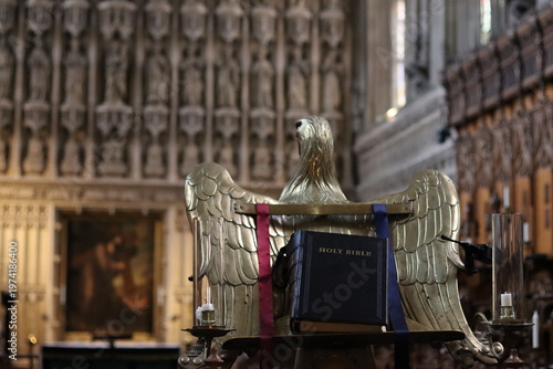 Tableau sur toile Eagle lectern inside a traditional Christian church