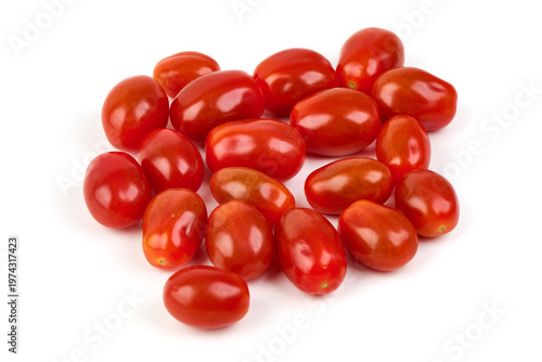 Φωτογραφία Fresh red grape tomatoes, isolated on white background