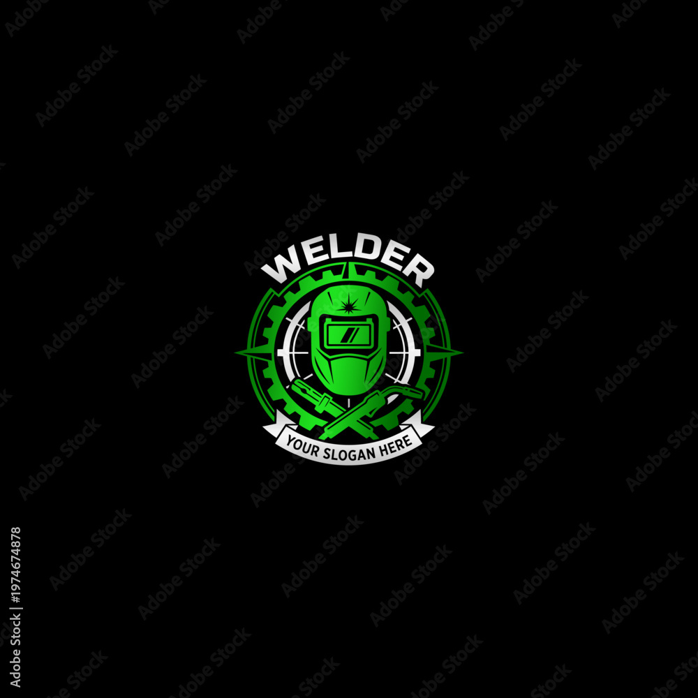 Obraz premium Welder wearing protective gear head.