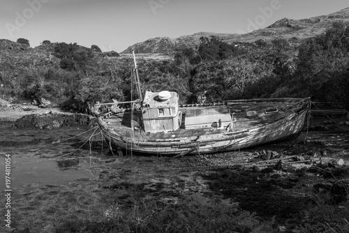 shipwrek of an old fishing boat onthe coast of the isle of skye