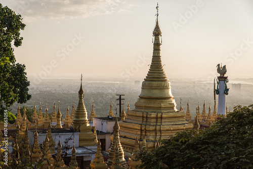 temples bouddhistes au Myanmar à Mandalay