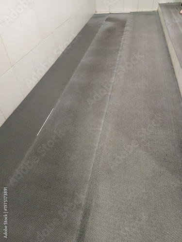 rubber on the wet floor so it is not slippery