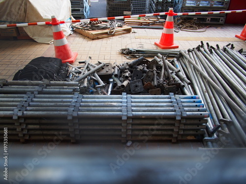 仮設足場の風景