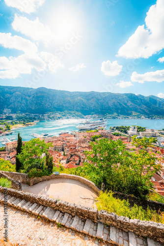 Tablou pe pânză Kotor Bay and the Old Town Kotor from the ancient San Giovanni fortress walls, featuring the Adriatic sea and majestic mountains, Montenegro