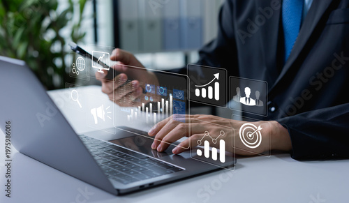 Foto Marketing automation concept using data science, digital advertising insights, lead generation, client engagement and data-driven marketing management strategy
