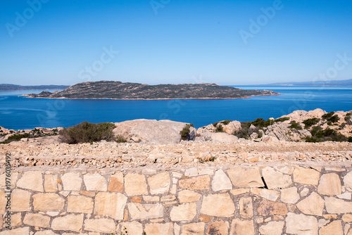 Isola La Maddalena, mura di cinta batteria militare