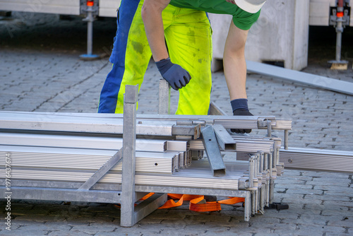 Aluminum Scaffolding Planks and Frame Scaffold Components for Secure High Rise Construction