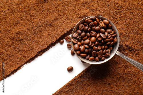 Scoop with beans and coffee...