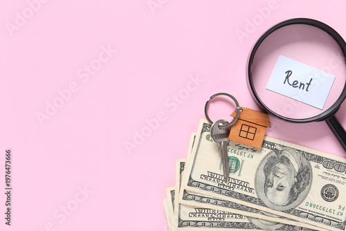 House key, money and word R...