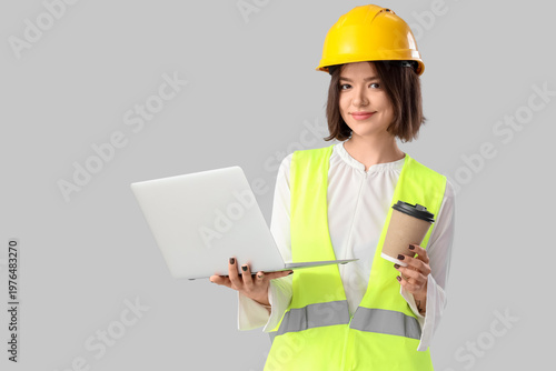 Female construction worker ...