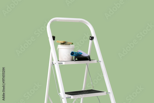 Stepladder with painting to...