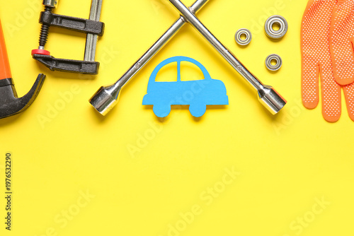 Set of mechanic tools, pape...