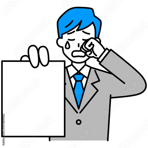 書類を見せて泣くスーツの男性