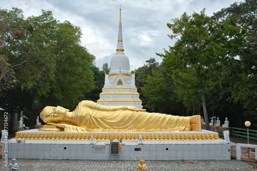 Wat Khao Chedi