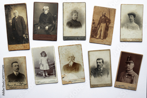 COLLEZIONE DI FOTOGRAFIE ANTICHE	