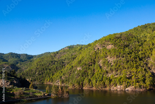 Paisaje de la Presa de Lugarejos en la isla de Gran Canaria, España