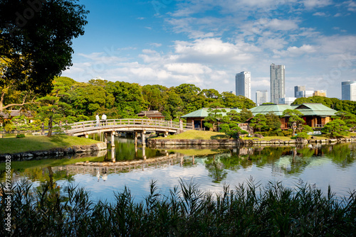 Photography Hama-rikyu gardens in Tokyo, Japan