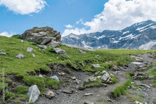 Paysage de montagne dans les Pyrénées 