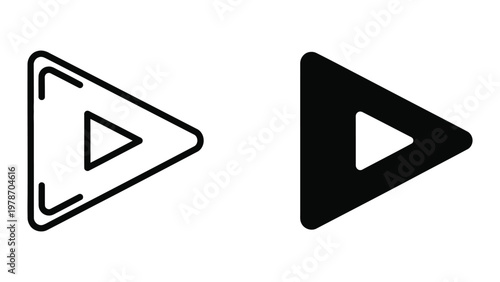 Play button icons in black and white