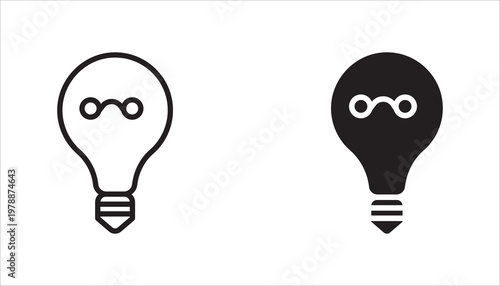Minimal outline icon of a light bulb representing idea, creativity, and innovation. Perfect for brainstorming, startup, and inspiration concepts.